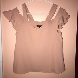 Cold should mauve top